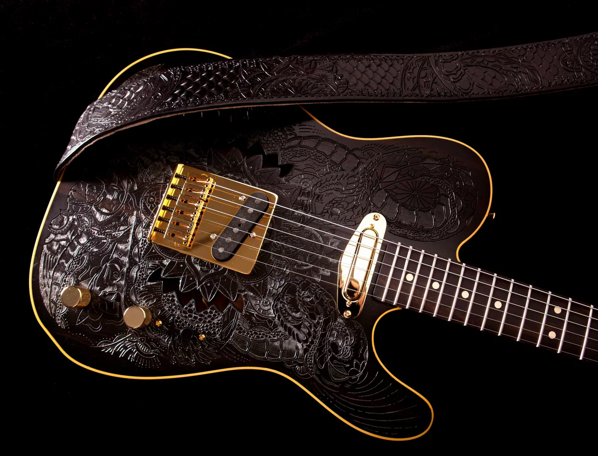 Custom Guitars by Jeff Nichols X MEGAMUNDEN